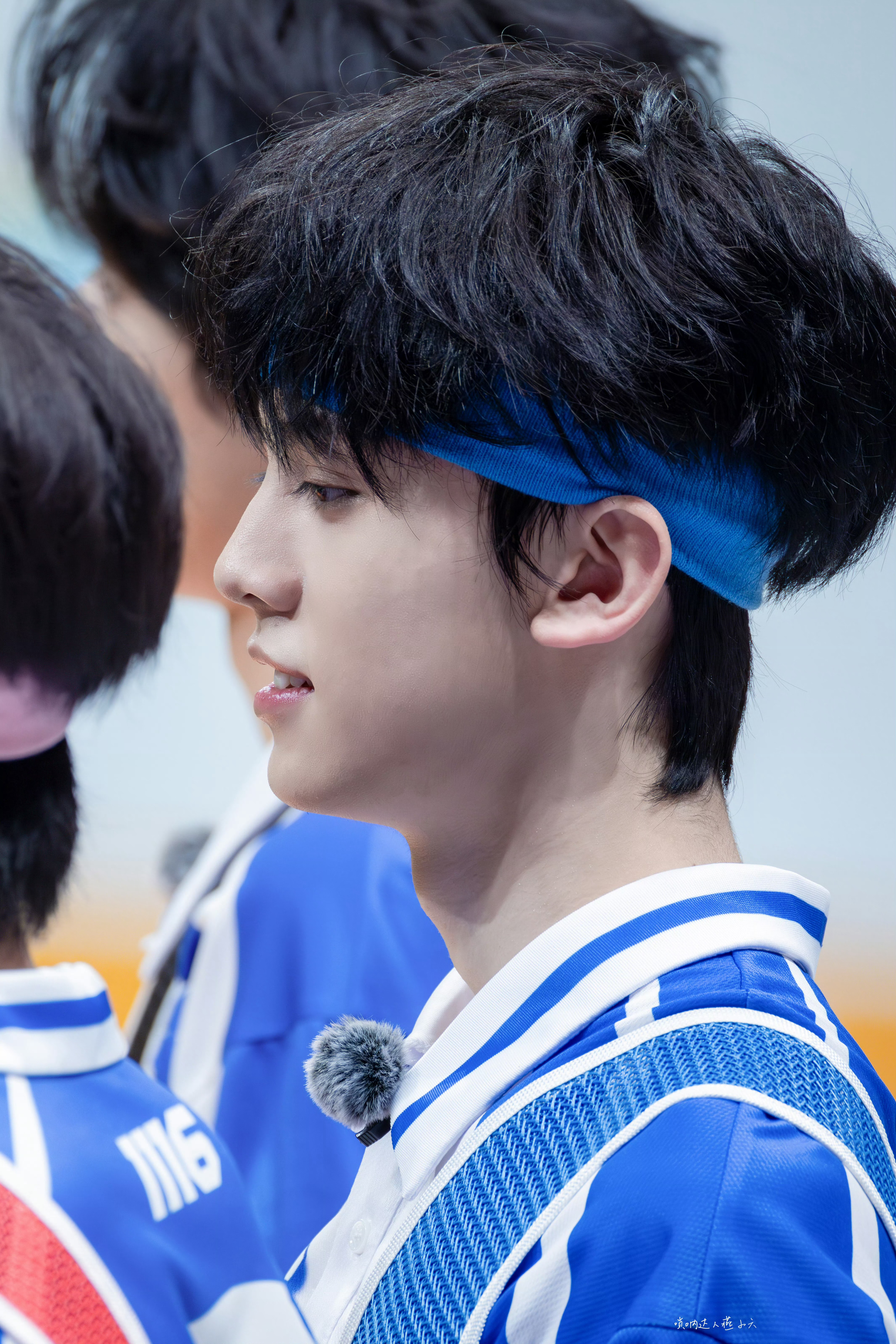 TF家族 运动会废话少说 ，管他运动会还是演唱会都是大帅哥左航的耀眼舞台· 左航
