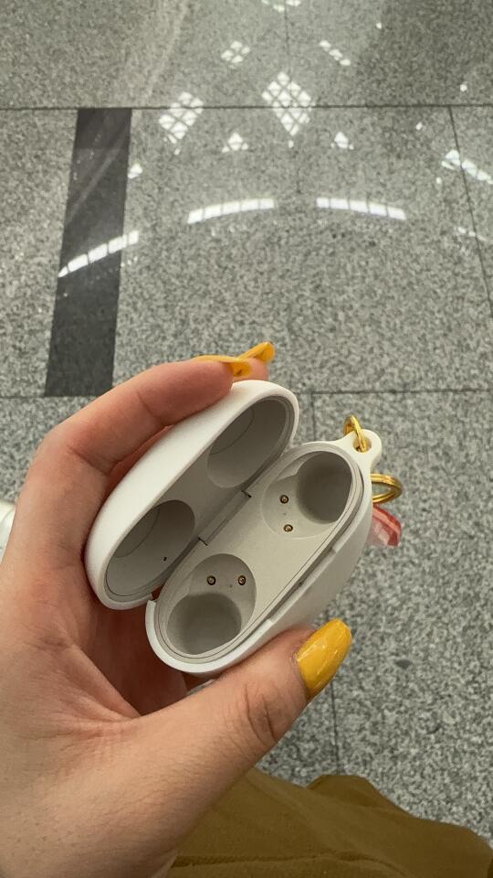 出差的至暗时刻 只带盒没带耳机