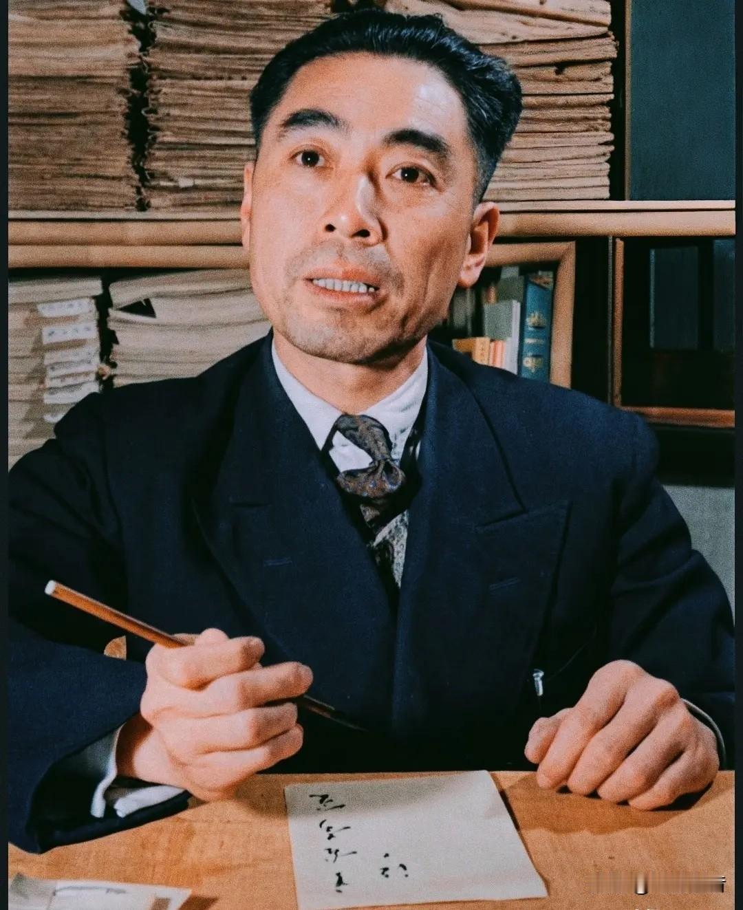 🌺🙏敬爱的周总理，致敬您的进取精神，永葆您的奋进姿态！“永不满足，永不停步，