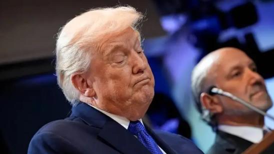 伊朗这步棋，走得太蠢了！美国不远万里打烂你的国家，连你的核心将领都敢公然斩杀，如