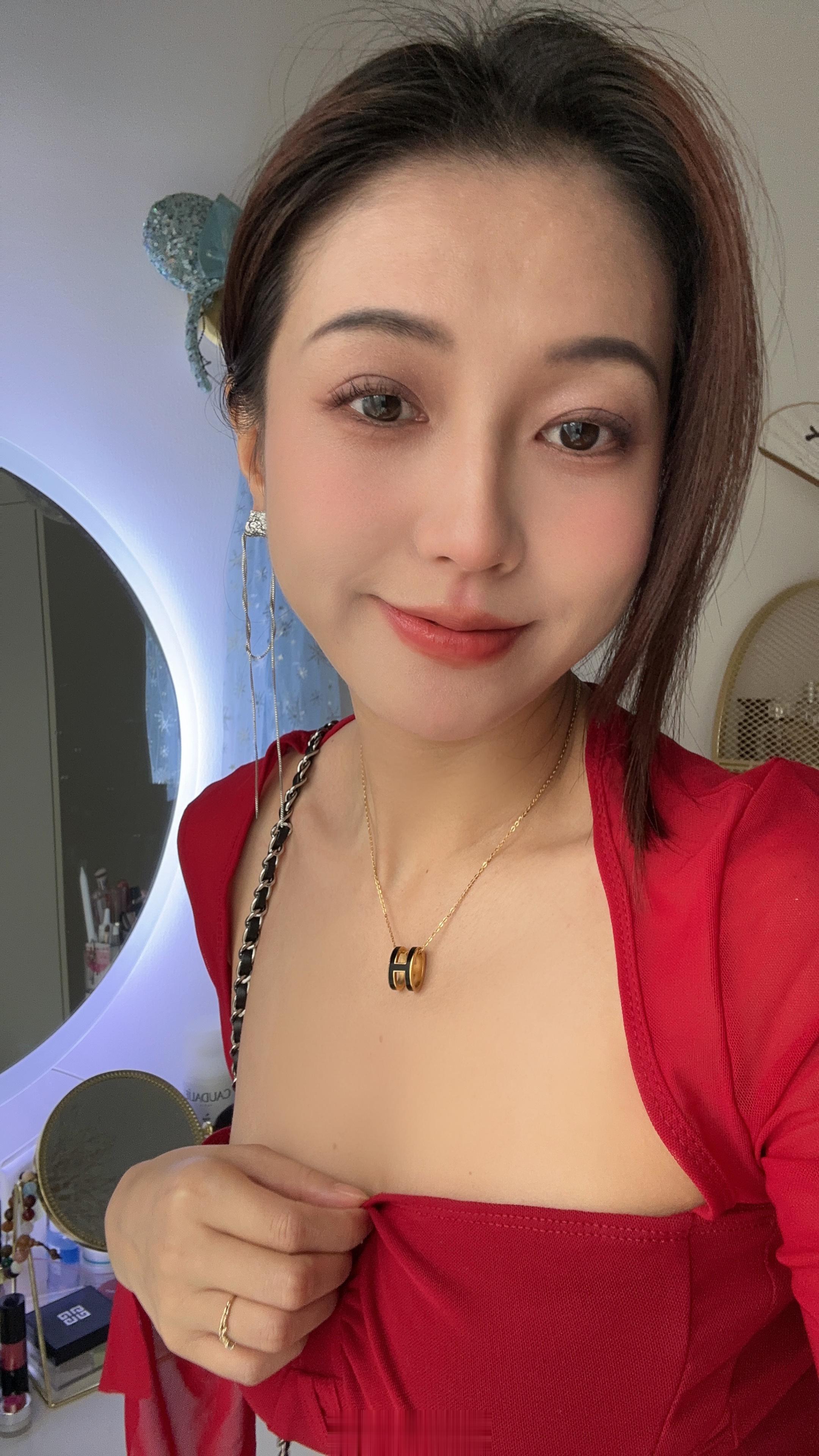 红色这么好看捏[爱你]#圣诞快乐#  ​​​