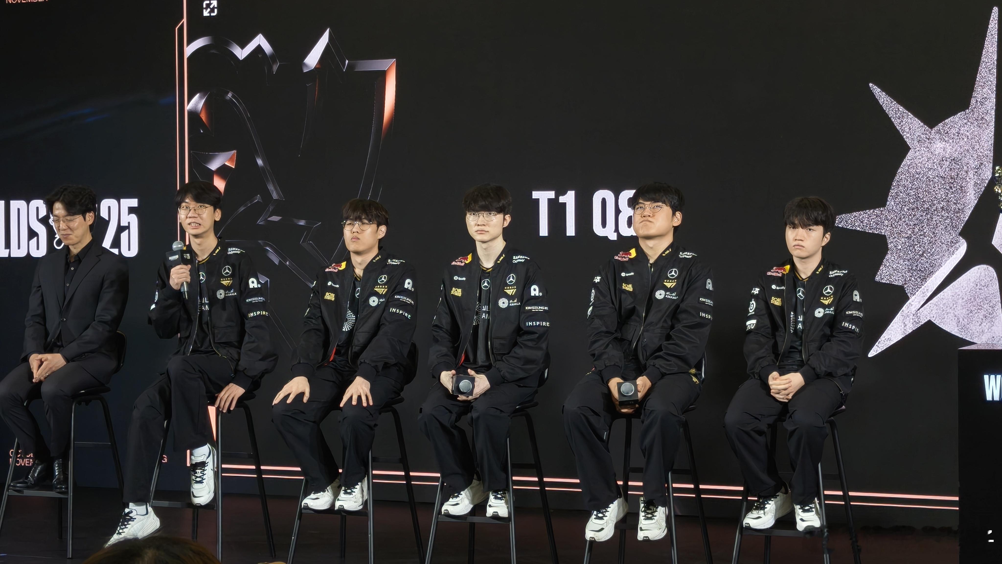 Faker咋跟其他人色差这么大[柯基]t1对战kt媒体日s15决赛媒体日2026