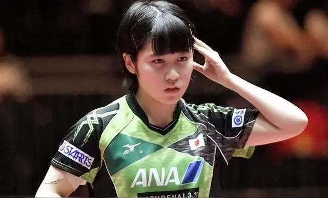 外援平野美宇对深圳大学作用不大！虽然平野美宇联袂孙颖莎、蒯曼赢了双打，但她的表现