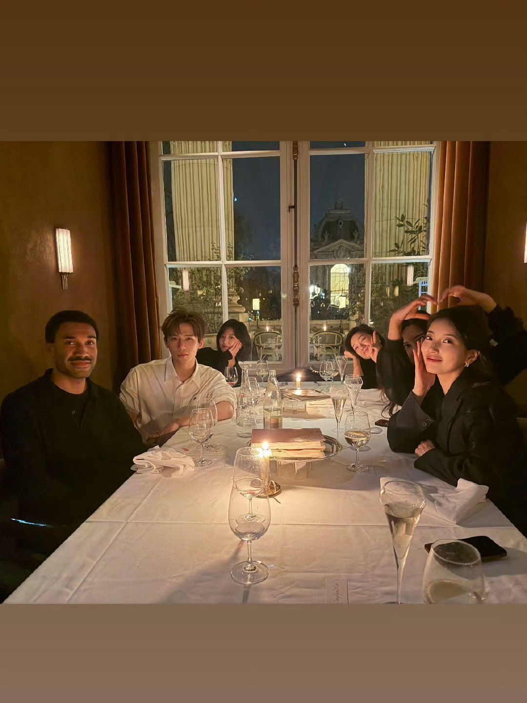 王安宇孙千合照孙千发了和王安宇合照三二一上本子！同框也太好嗑了吧，氛围感直接拉满