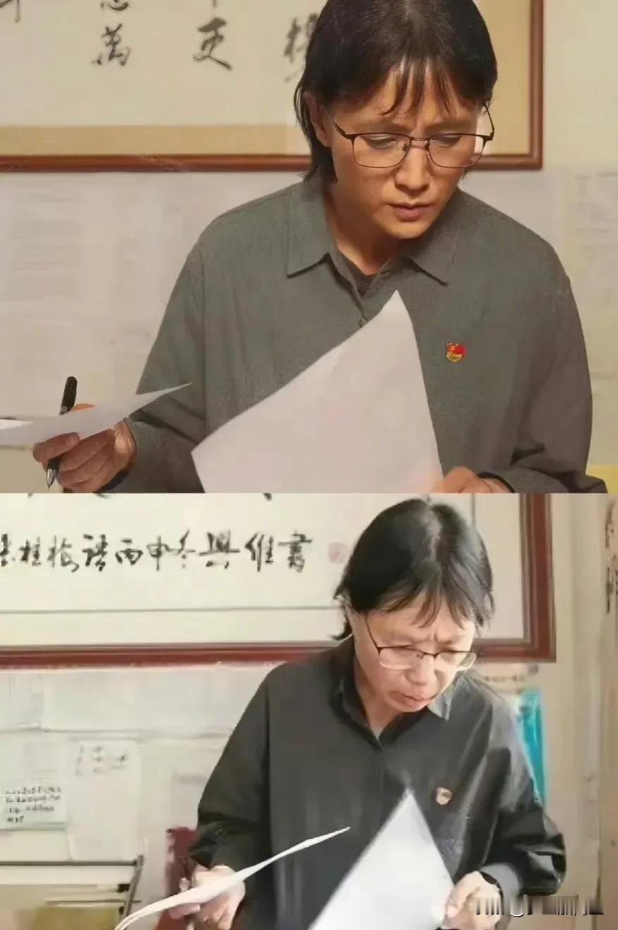 非常令人钦佩的是宋佳的专业精神，她那认真工作的态度真的令人感叹，那不仅仅是一个形
