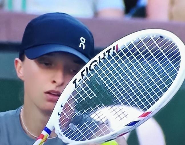 兵不血刃！斯瓦泰克直落两盘完胜，轻松晋级斯图加特八强！
         202