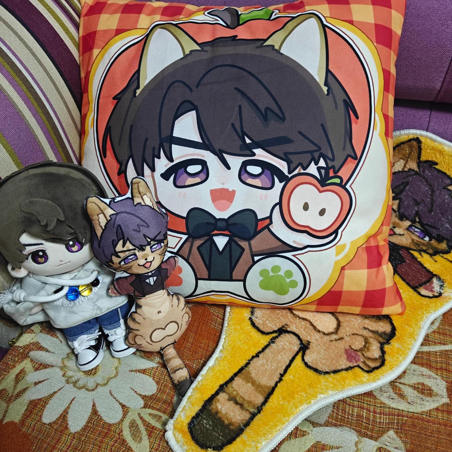 放弃吧唧和亚克力后的一些制品。