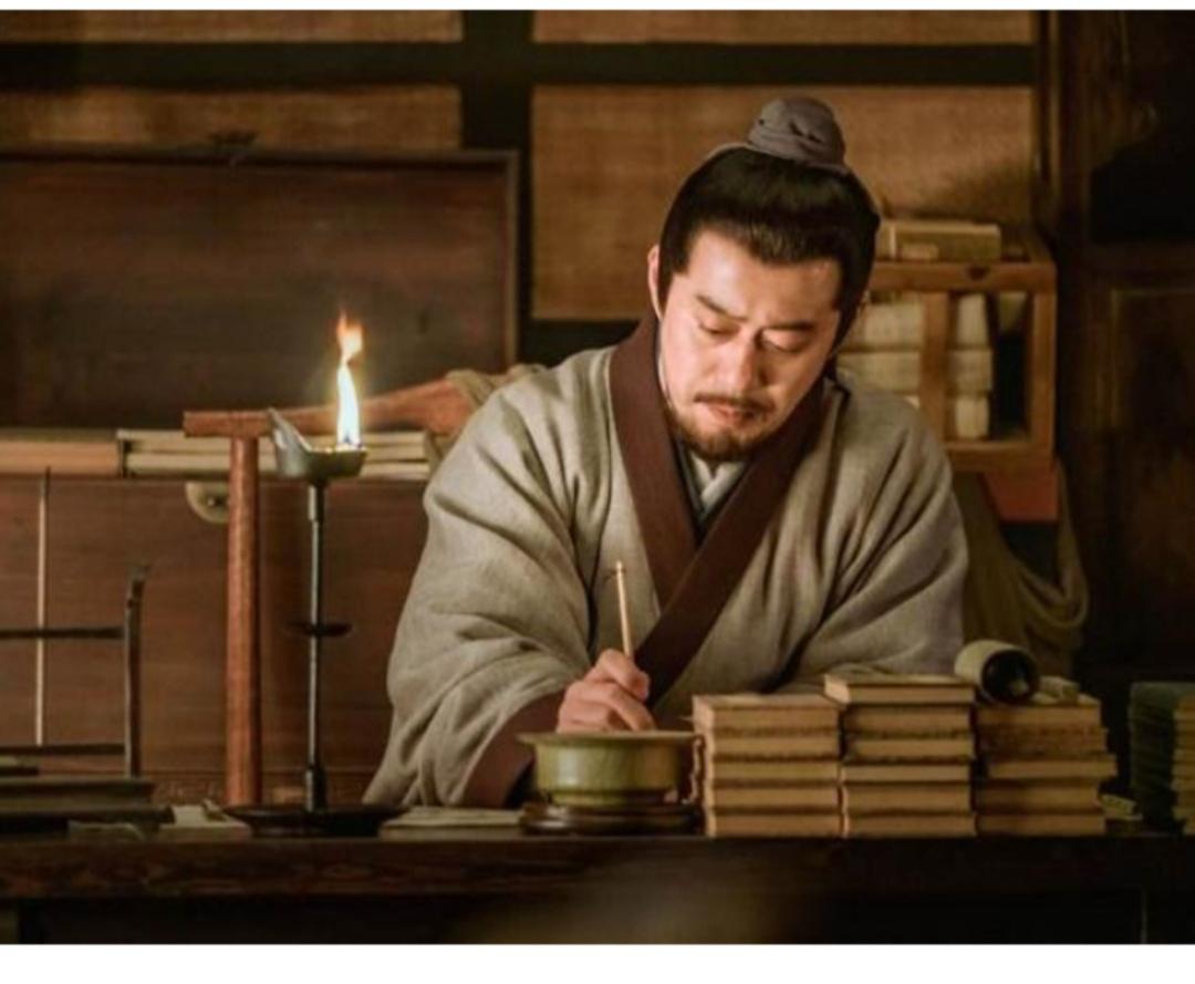 说起庆历新政，这可是一场宋朝的“改革大片”，主角是那个敢想敢干的范仲淹。别看名字