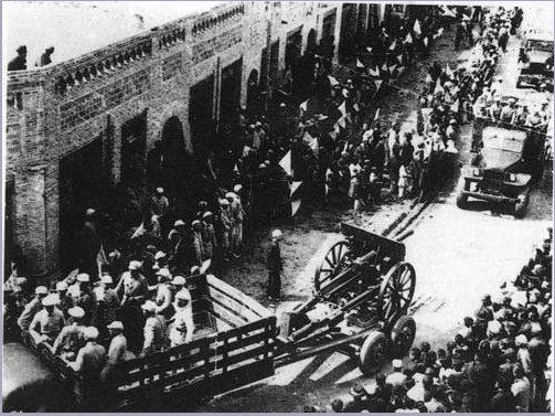 1949年，西北军政长官公署副长官马鸿宾把宁夏军政高级官员召集到他的公馆开会，宁