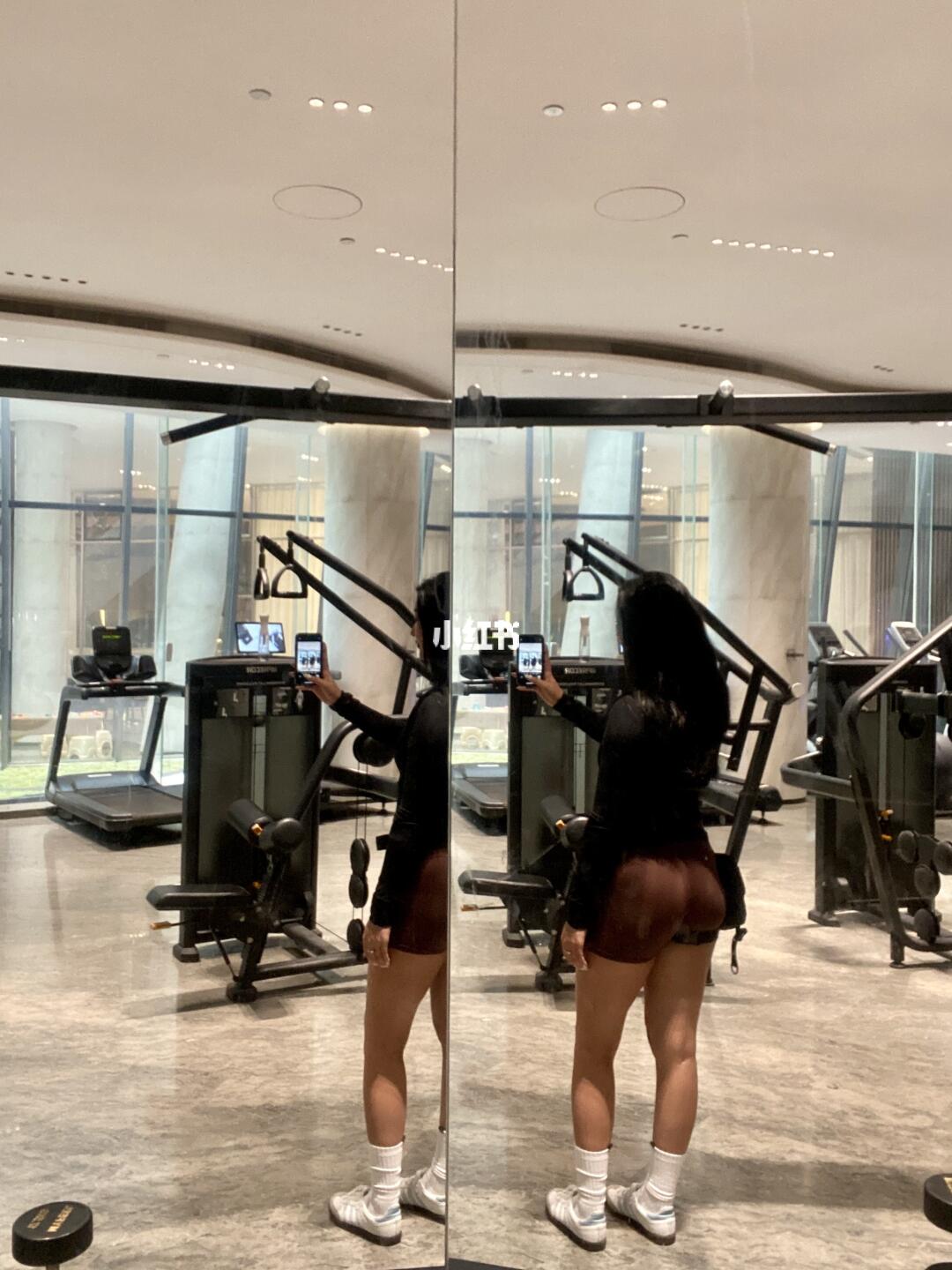 屁股小了开始蕉绿了～[失望R]