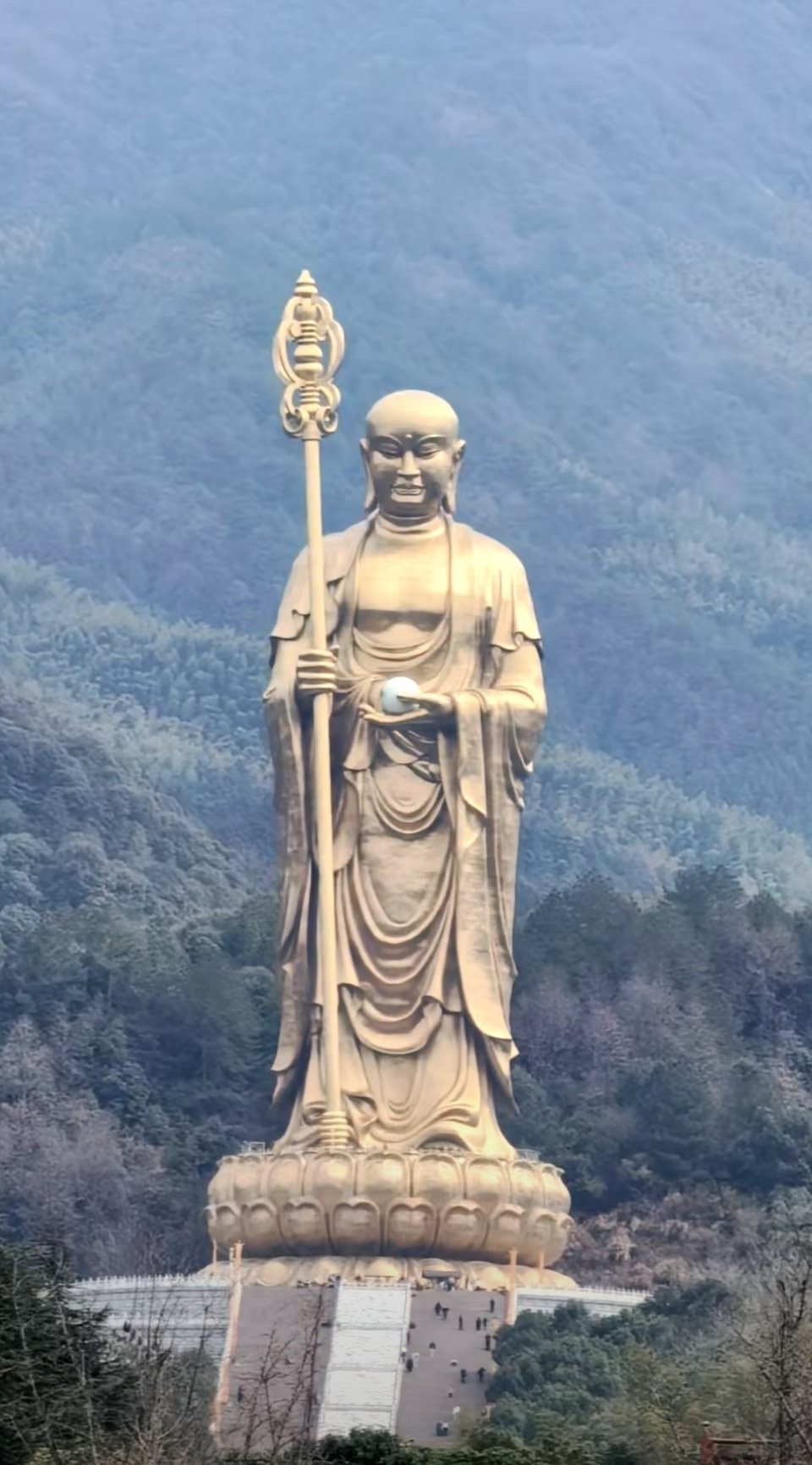 南无大愿地藏王菩萨           希望家人平安健康 