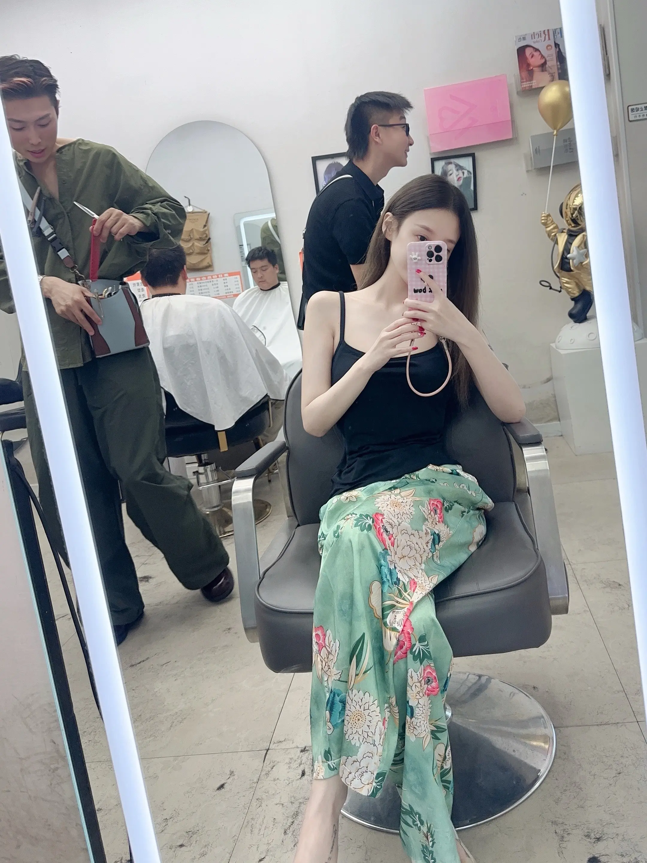 人是会变的，五个字讲完所有故事。