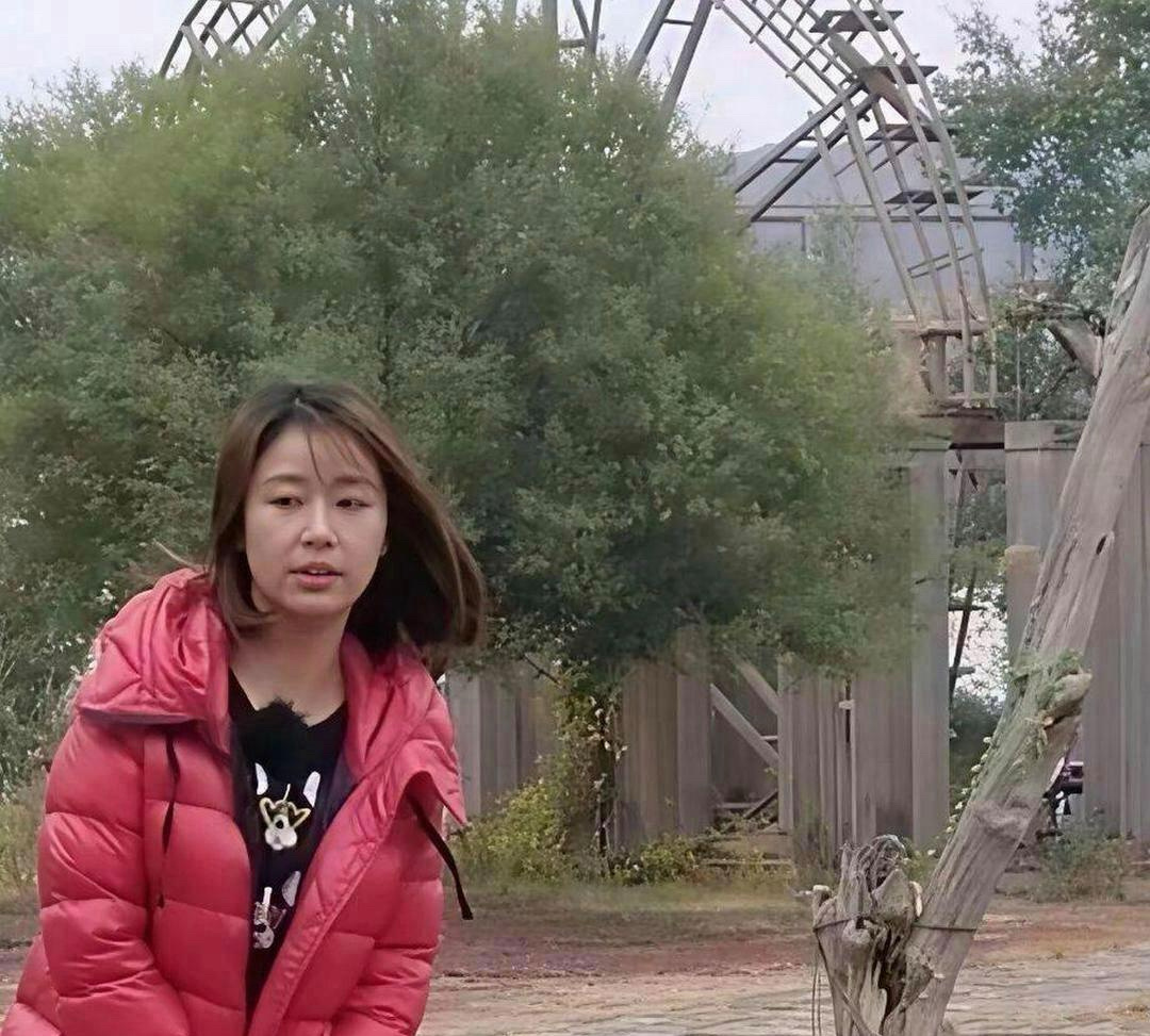 原来林心如没了美颜长这样，比普通人耐看，到底是明星啊 ​​​