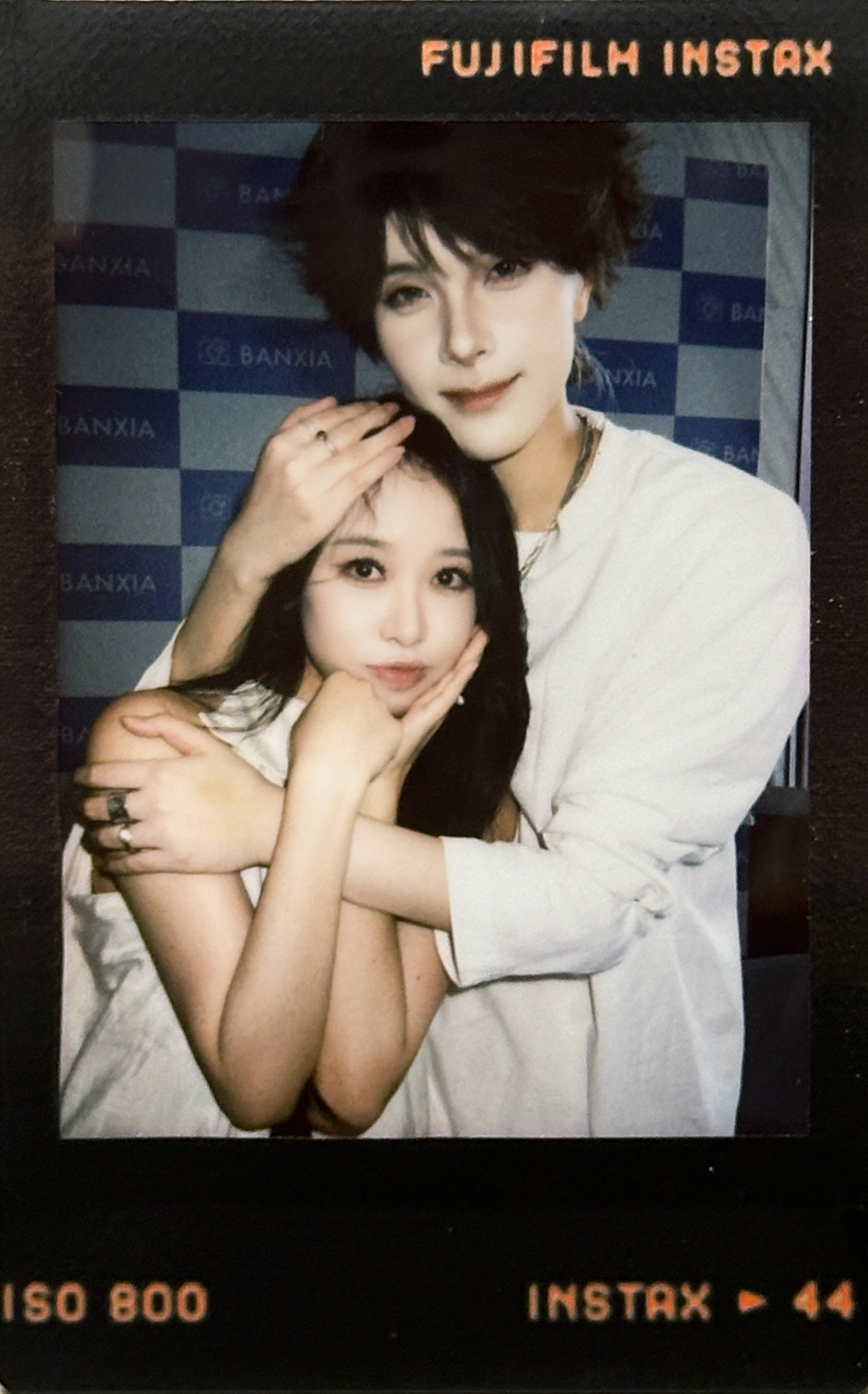 松烯的小被窝[超话]  拍立得纯享下次见面也要拍多多的拍立得​​​