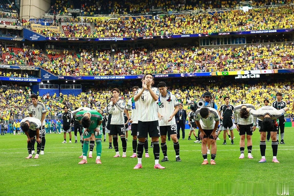 2026年FIFA世界杯1/16决赛回顾：日本队在最后时刻惨遭巴西队戏剧性绝杀U