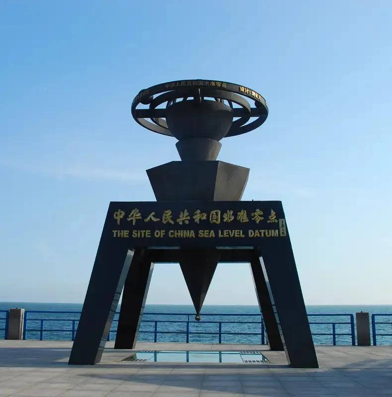 新格局的世界；正在悄然演变；供应链的变革、资源的重新、二战历史的塑造、新经济、新