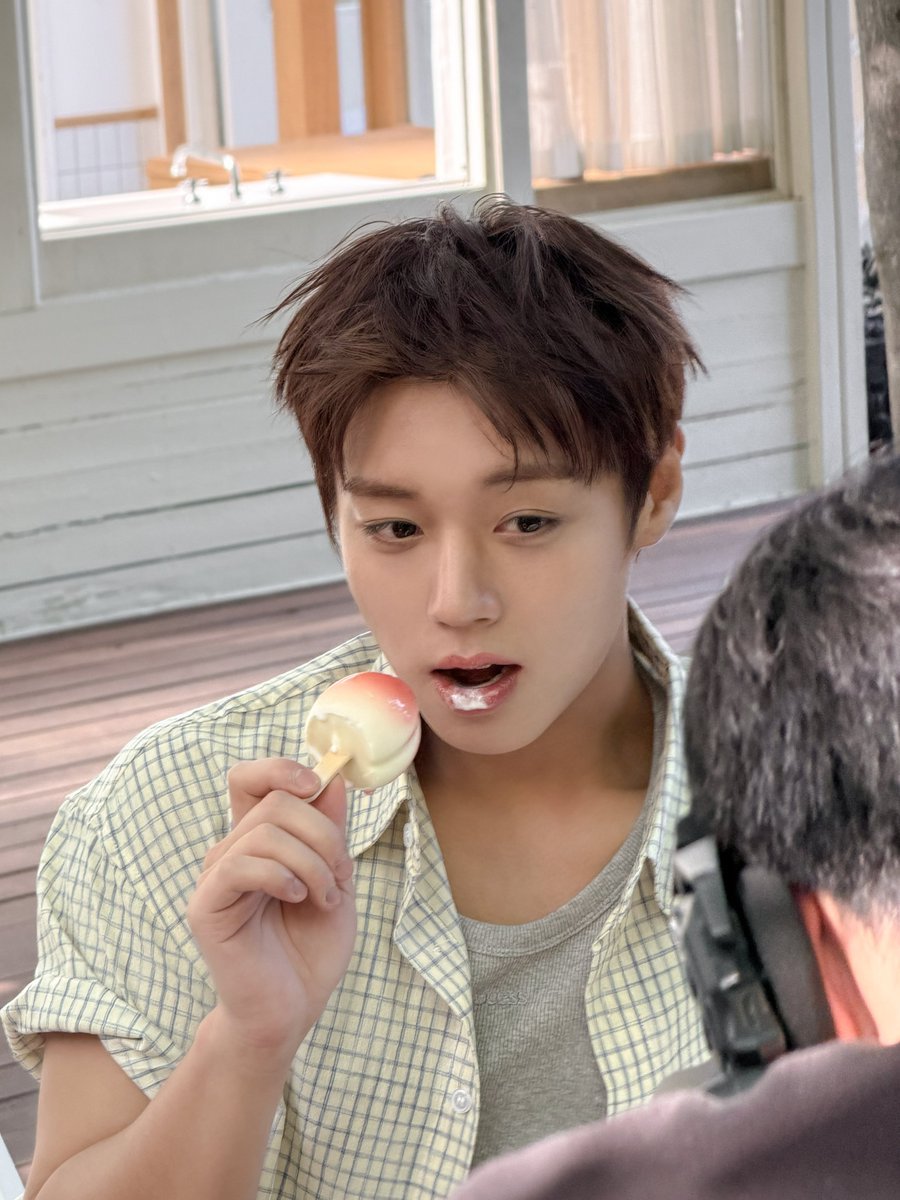朴志训  🫧 朴志训最佳代言人 260615 FORMENT代言更新📸For