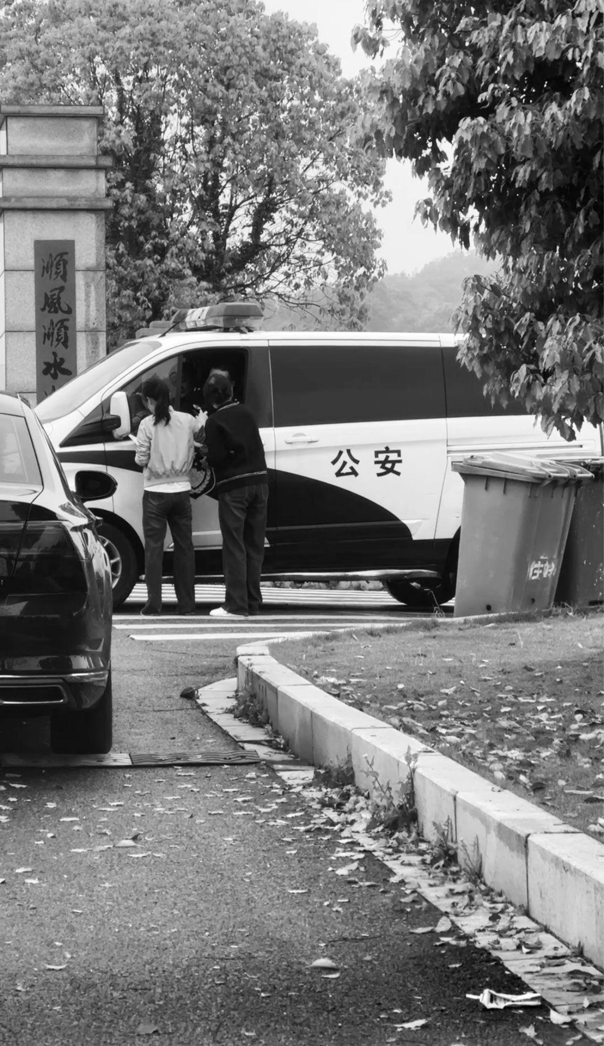 大多数刑事家属，在面对复杂的刑事程序，以及案件事实时，其实多处于认知空白，根本没