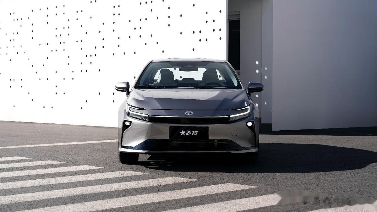 售价9.9万元起，全新智混卡罗拉焕新上市
