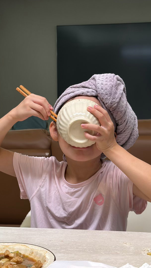 游完泳干饭就是香🍚 