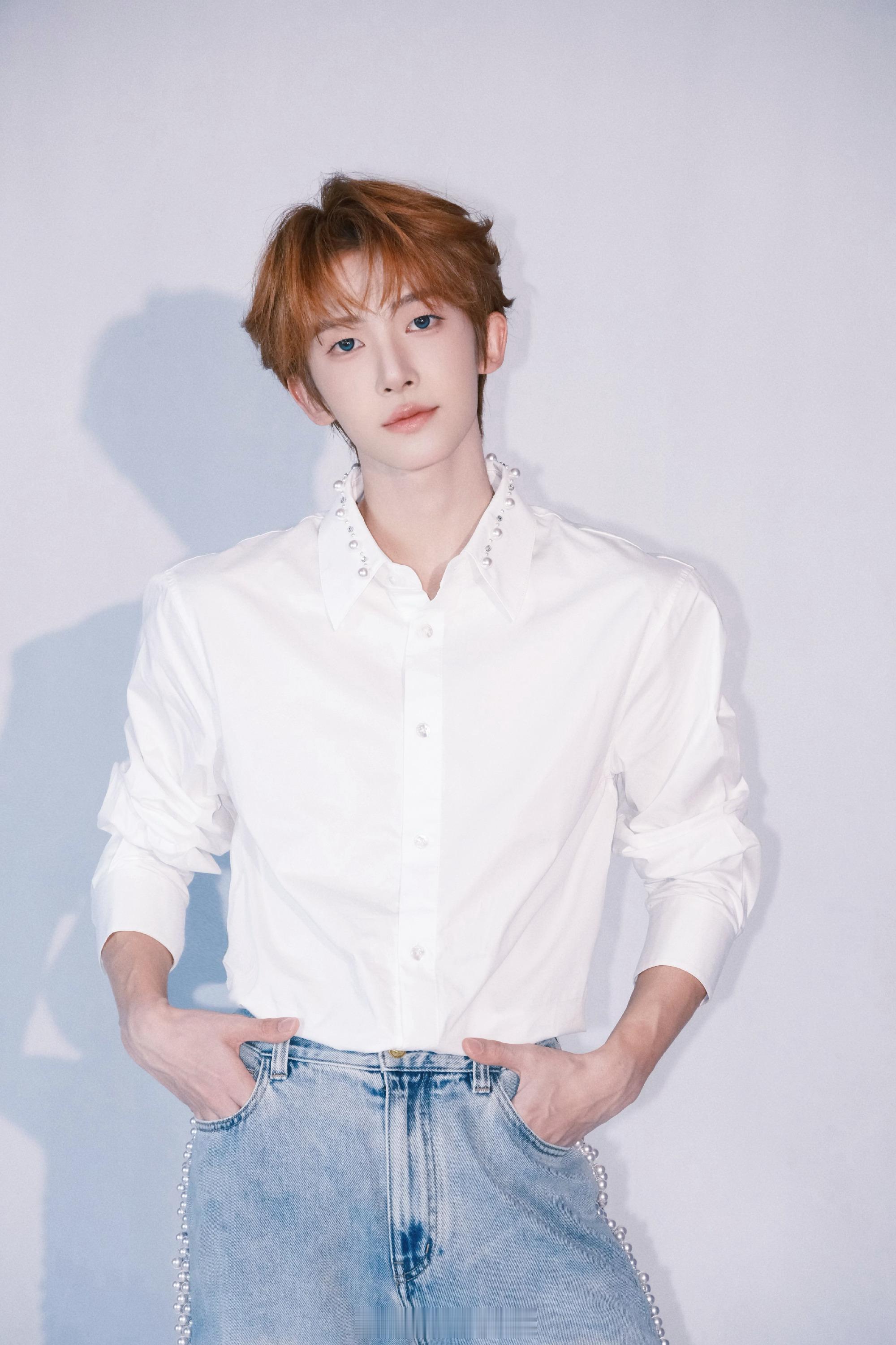 岷江排行榜新歌推荐刘宇重新演绎经典金曲《一吻天荒》一吻天荒 编曲中搭配了古筝、笛