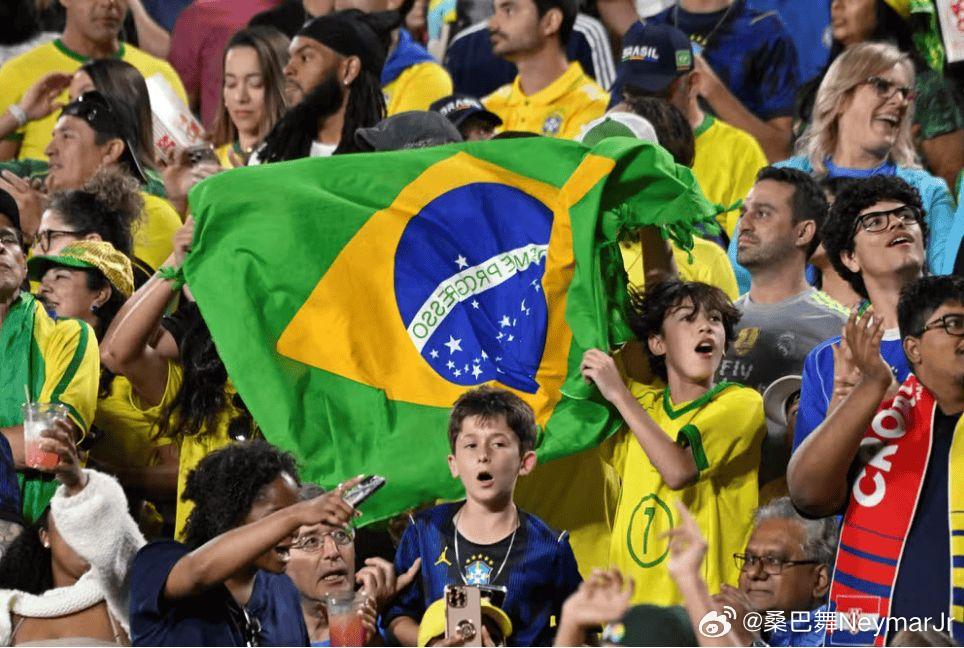 球迷再次呼吁巴西带上内马尔 ，呼声贯穿全场04月01日 在刚刚结束的巴西队以3-