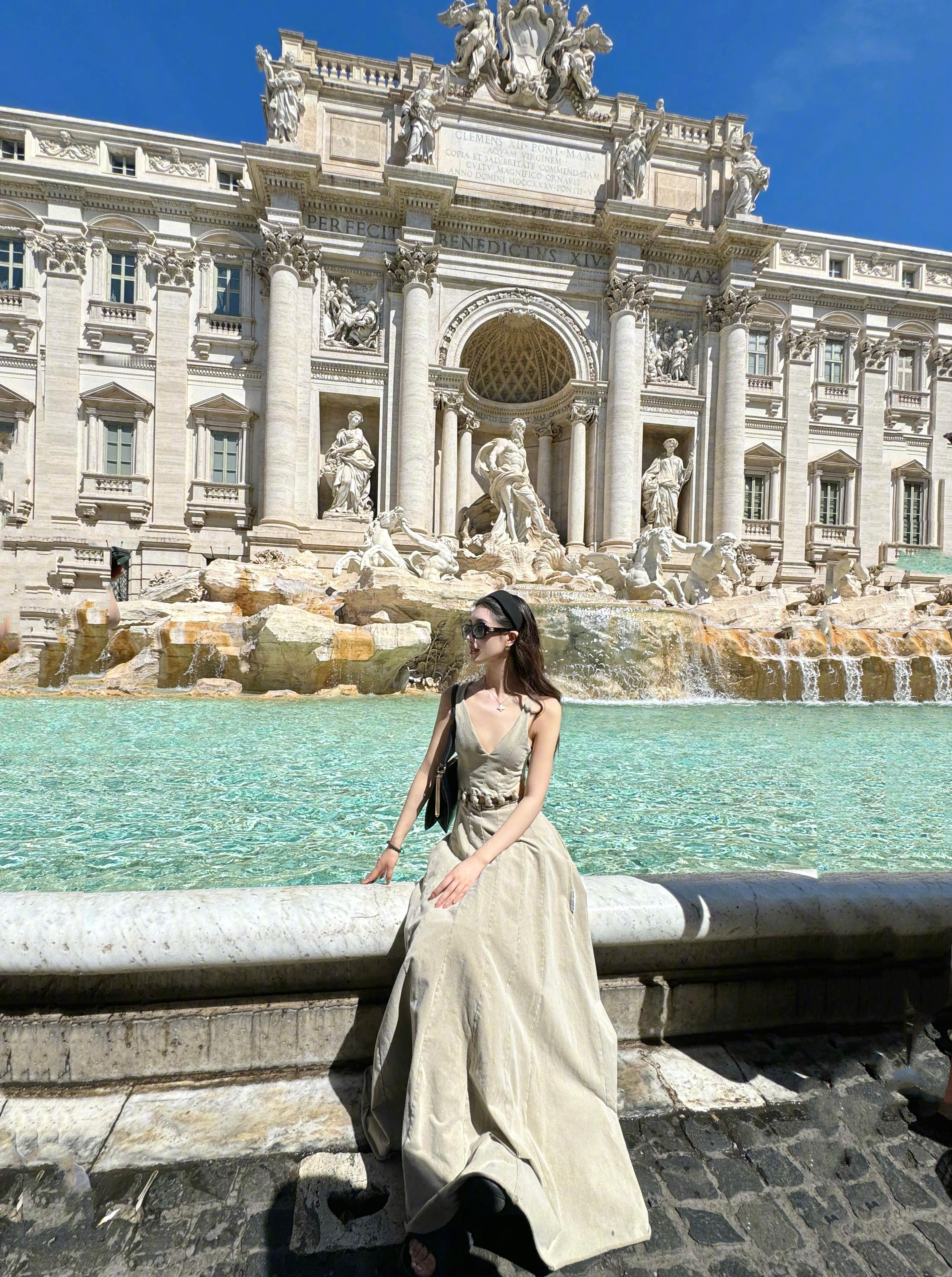 “𝑶𝒄𝒕𝒐𝒃𝒆𝒓”   𝐼𝑡𝑎𝑙𝑦🏞️ ​​​