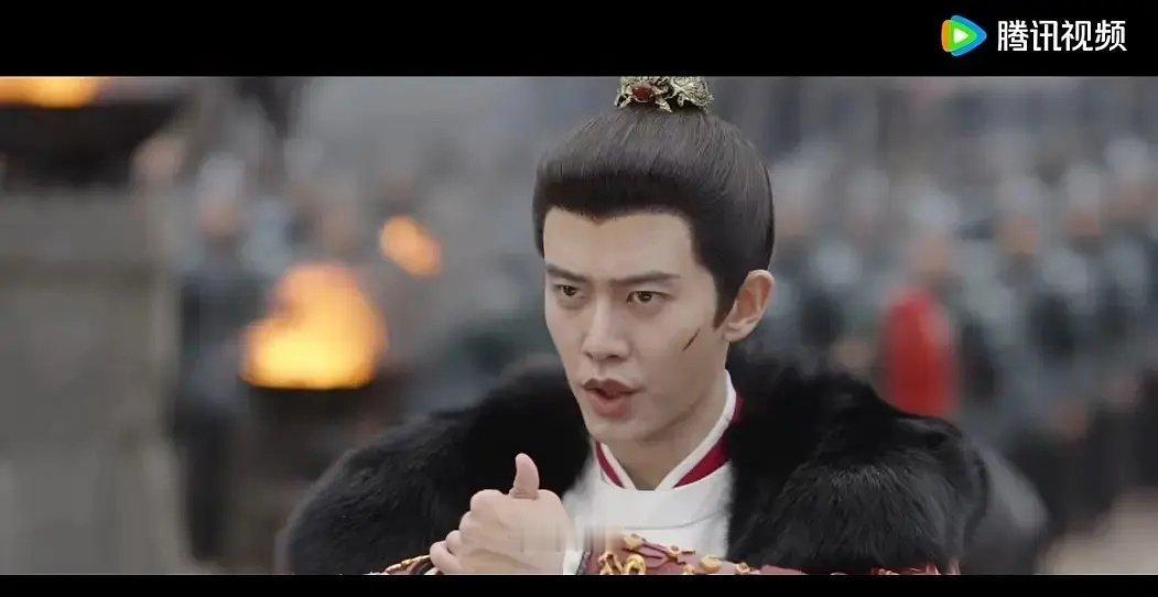 有人说任嘉伦的新剧男主男二都是老叔，大家爱看吗？ ​​​