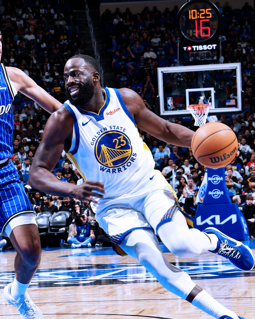 格林12分，6篮板，6助攻，2盖帽。