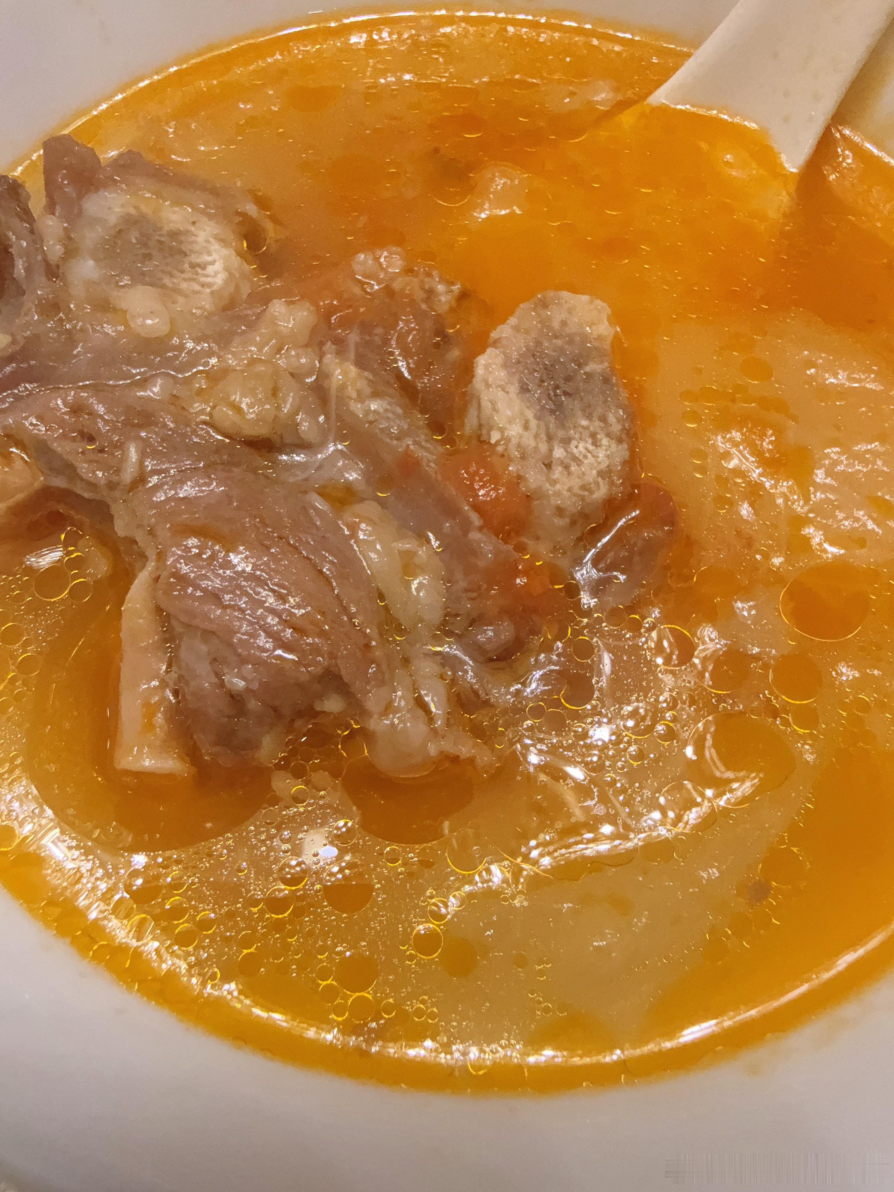 ❤️今日晚餐：红烧大鲍鱼捞饭、鲜辣黑鱼籽、日式甘蓝丝沙拉、清炒杭白菜、番茄冬瓜牛