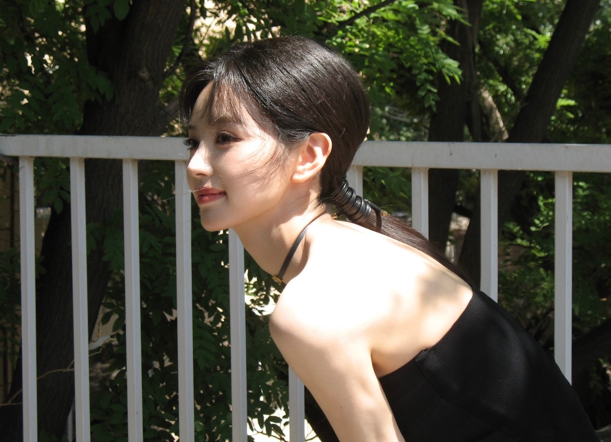 田曦薇我吃到难吃的cp就这样谁来救救这个田曦薇哈哈哈哈哈！真给孩子难吃到了🤣吃