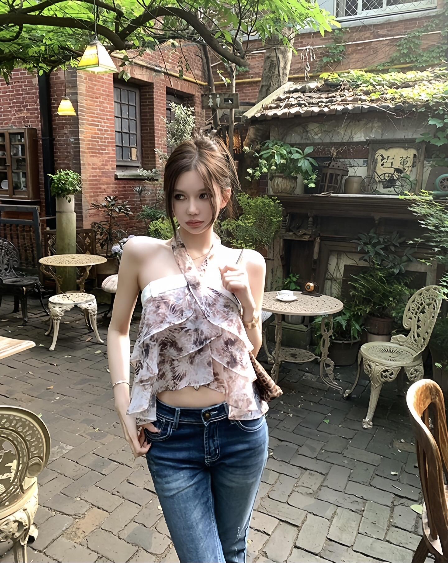 愿意陪你吃苦这种鬼话我说不出来