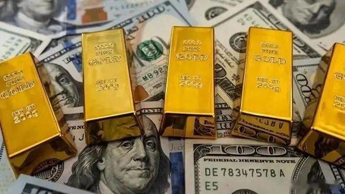 凤凰新闻【出现这种情况，黄金才会下跌】黄金价格再破新高，面对这种疯狂的行情，大家