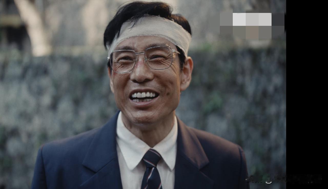 电视剧《重器》最新剧情中，秦志高（成泰燊饰演）好不容易靠着与袁亦方（于和伟饰演）