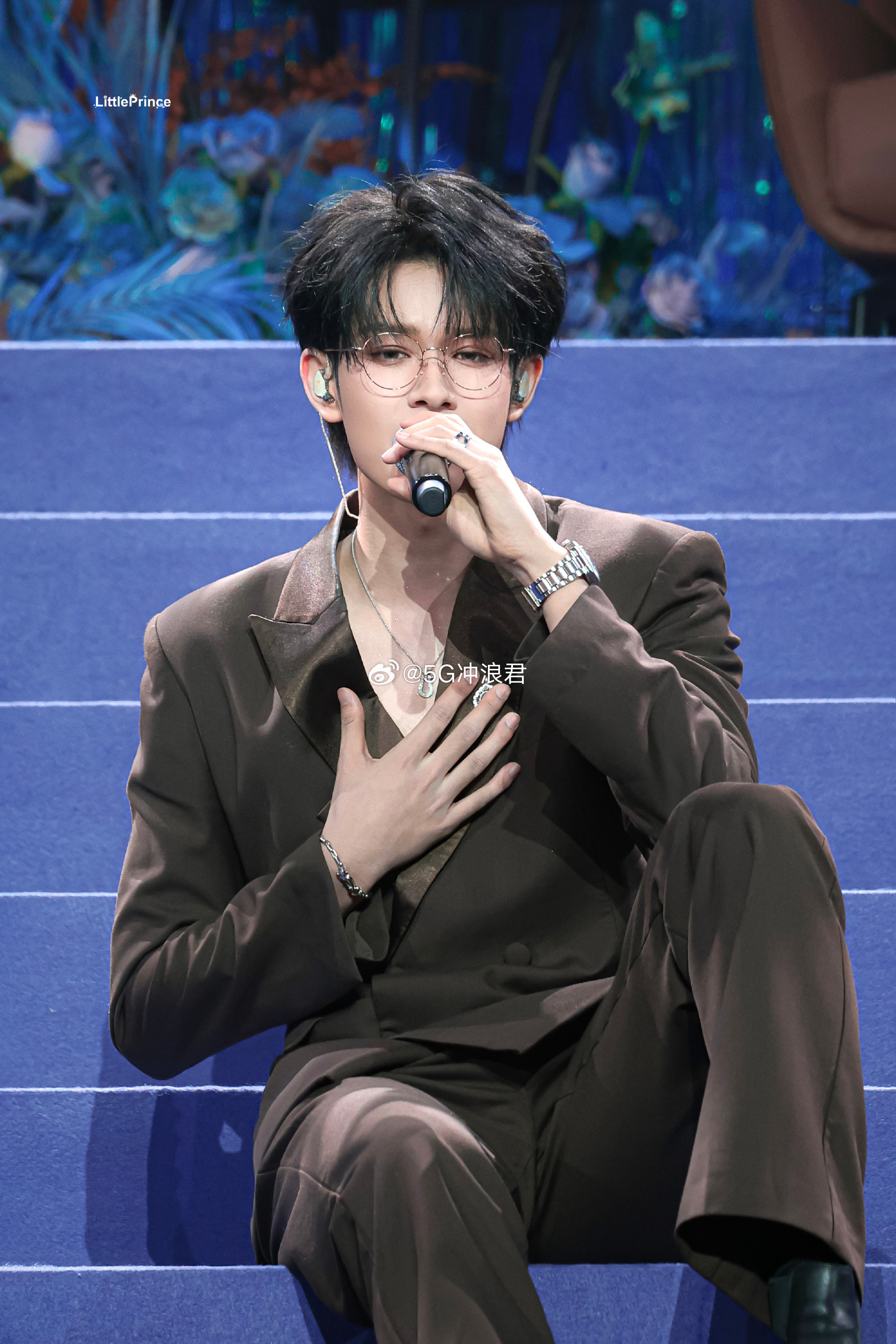 张极生日会首唱原创单曲 原创首唱给生日会加了太多分，从旋律到歌词都能感受到他的成