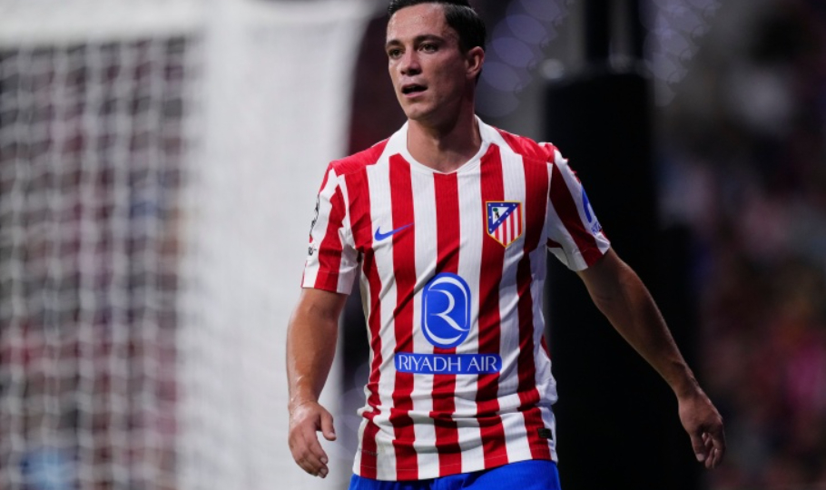 据意大利记者斯基拉透露，拉斯帕多里决定重返意甲。斯基拉指出，马竞前锋拉斯帕多里决