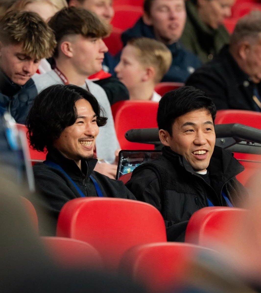 サッカー日本代表世界杯 「航くん、俺たちもう終わっちゃったのかな」「馬鹿野郎、ま