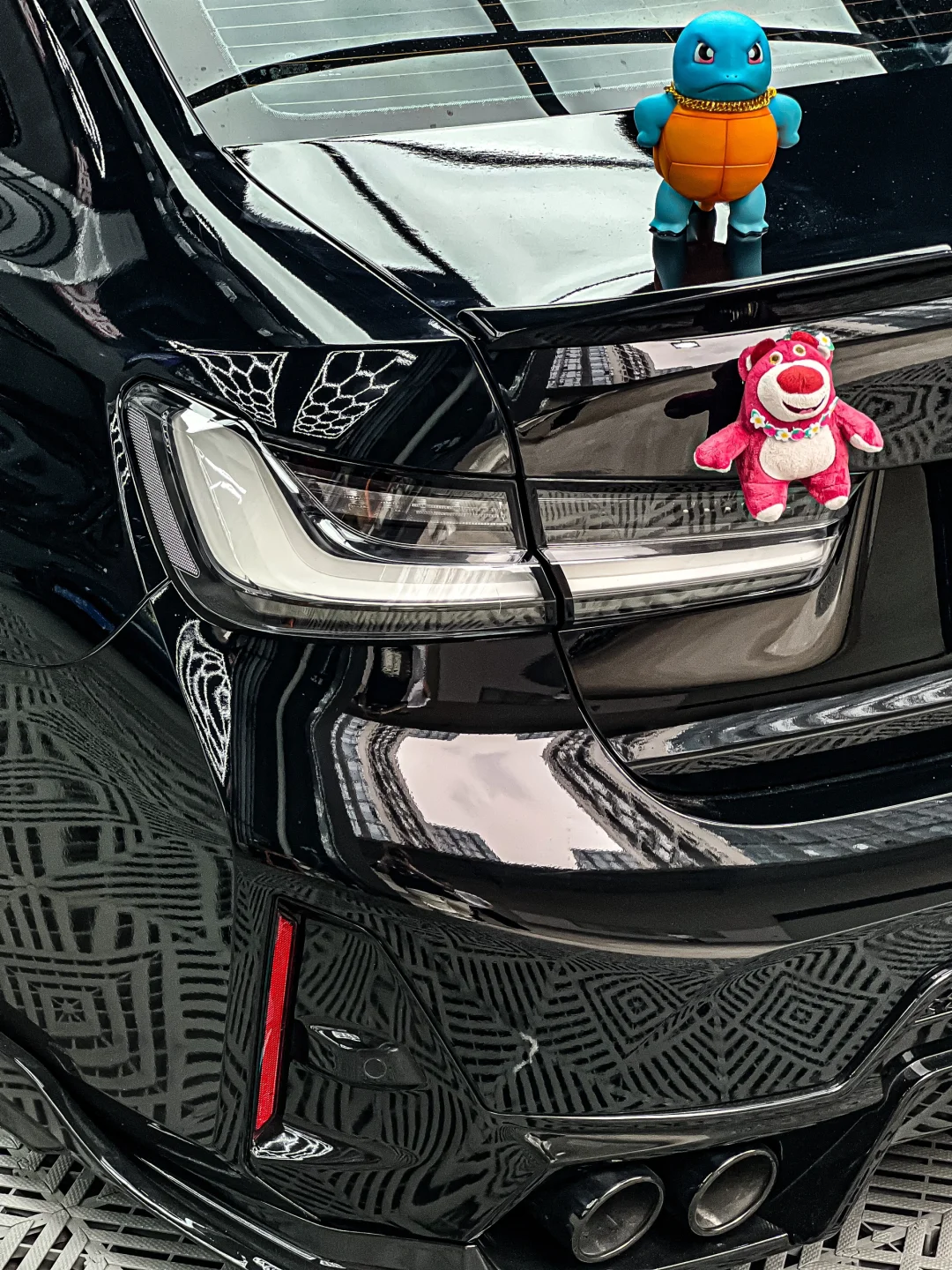 黑武士配白底尾灯这不帅？