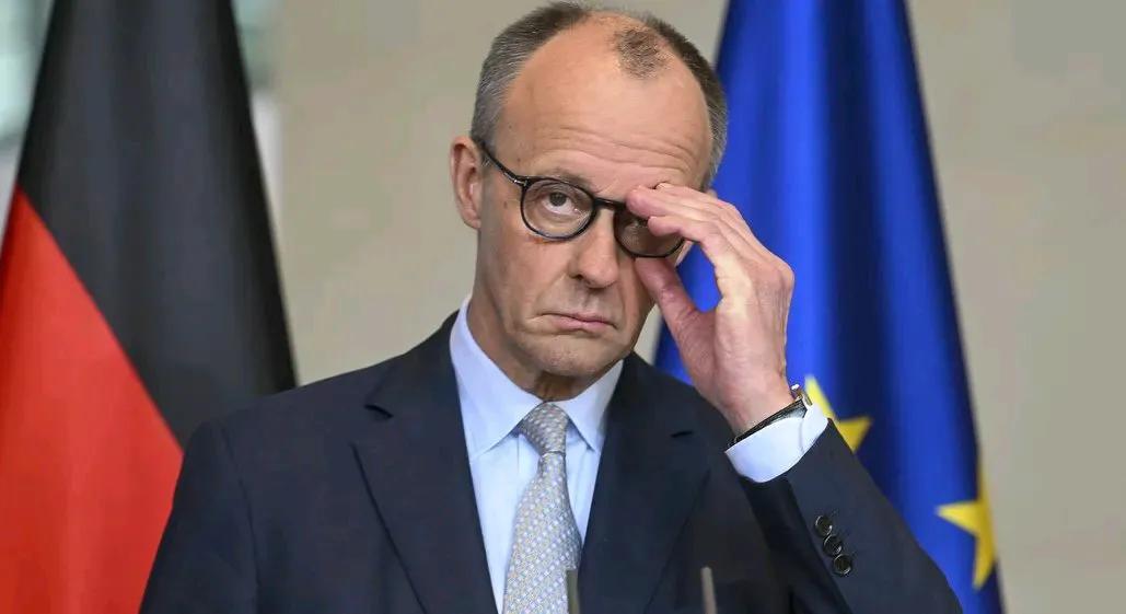 德国总理默茨表示支持美国和以色列对伊朗的袭击，同时指出，德黑兰方面的反击可能会加