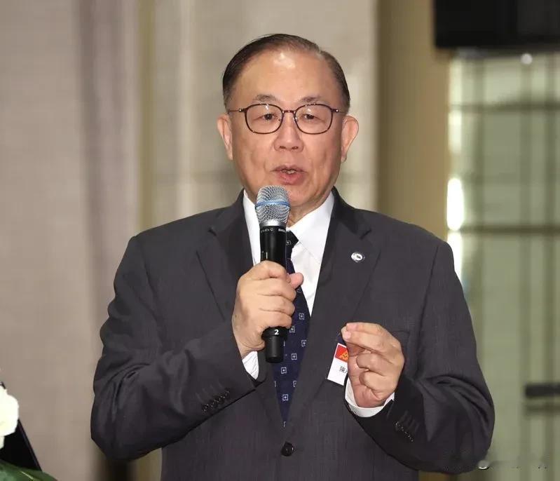 蓝委陈永康膝盖韧带撕裂仍不适　一早党团大会临时告假

台立院财政委员会6日审查“