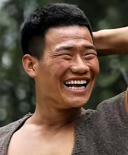 嘎子，那个曾经不得了的童星，现在好像不大行了，这事儿啊，挺让人唏嘘的。
想当年他