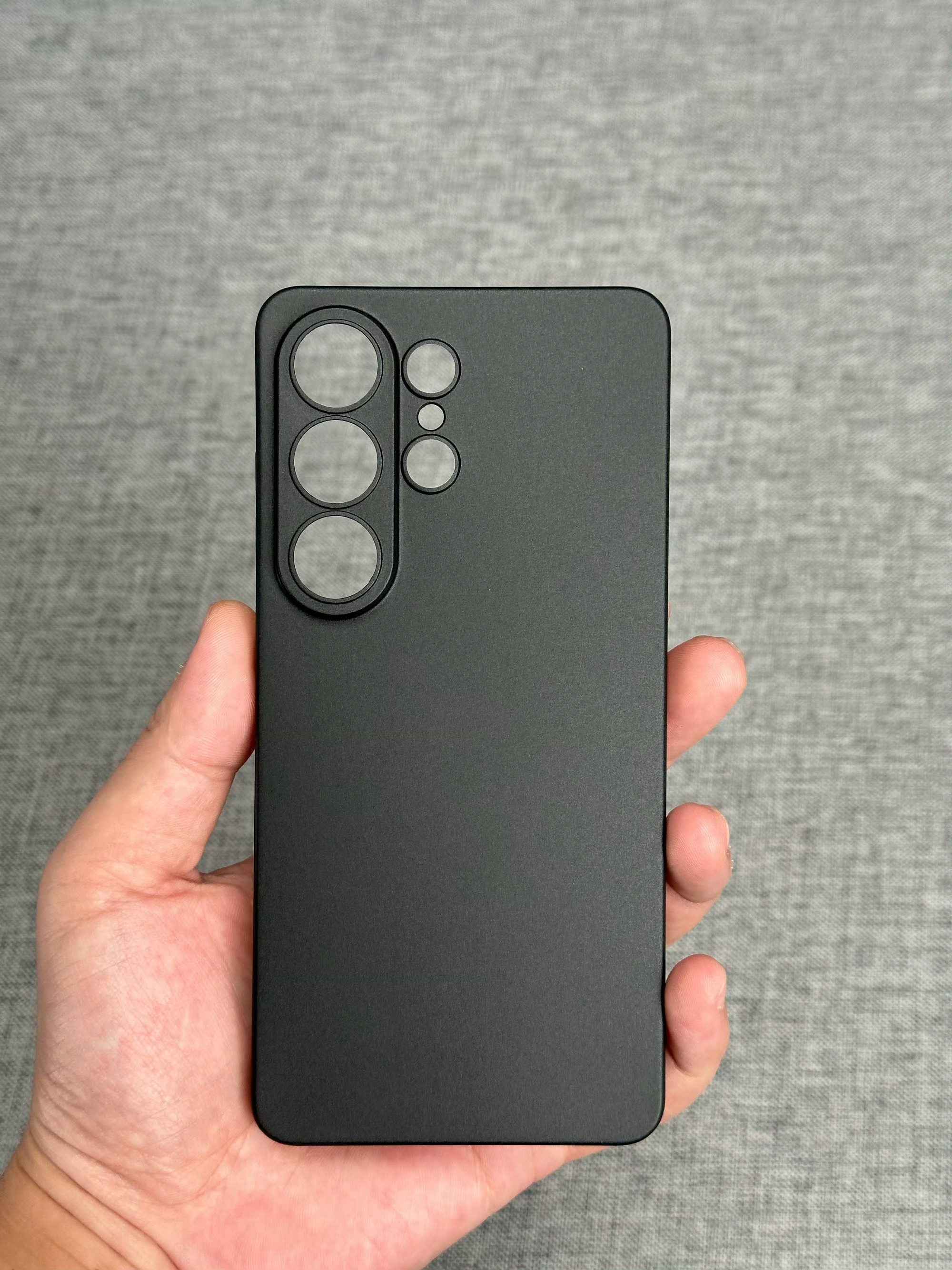 目前关于 S26Ultra 的壳膜规划：S26Ultra 的超薄 PP 壳会上磨