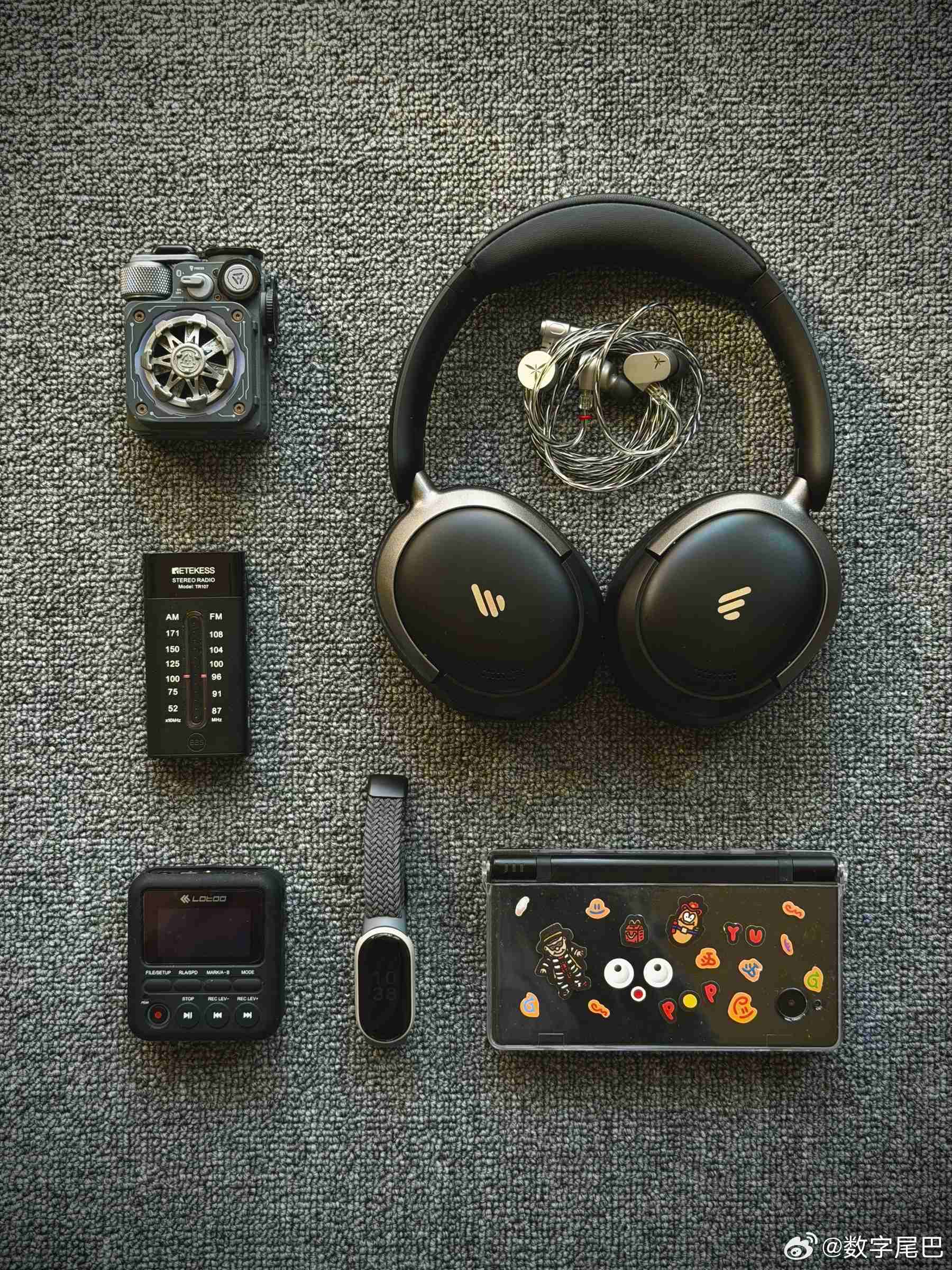 尾巴EDC 好吧～今天出门暂时带这些了evenyu 