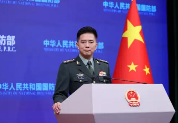 中国国防部发表严正声明，

8 月 14 日，针对台湾地区举行 "汉光 42 号