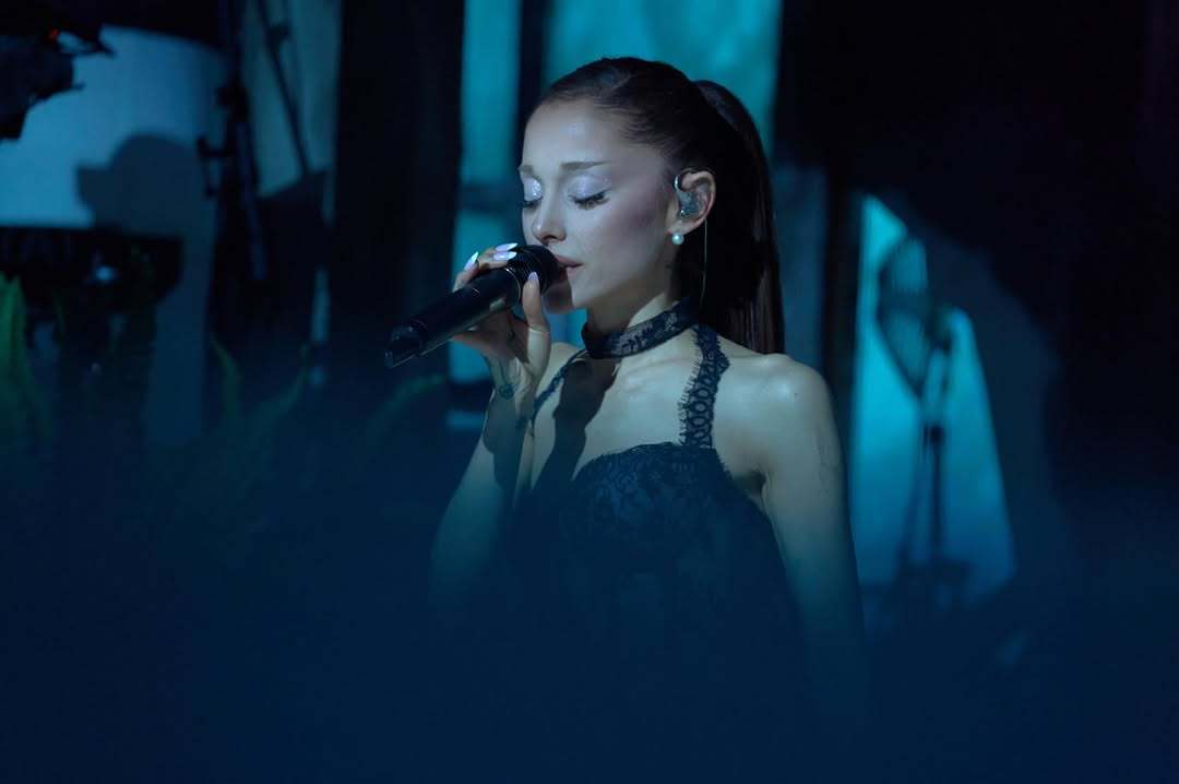 ArianaGrande  teamariana via Instagram 