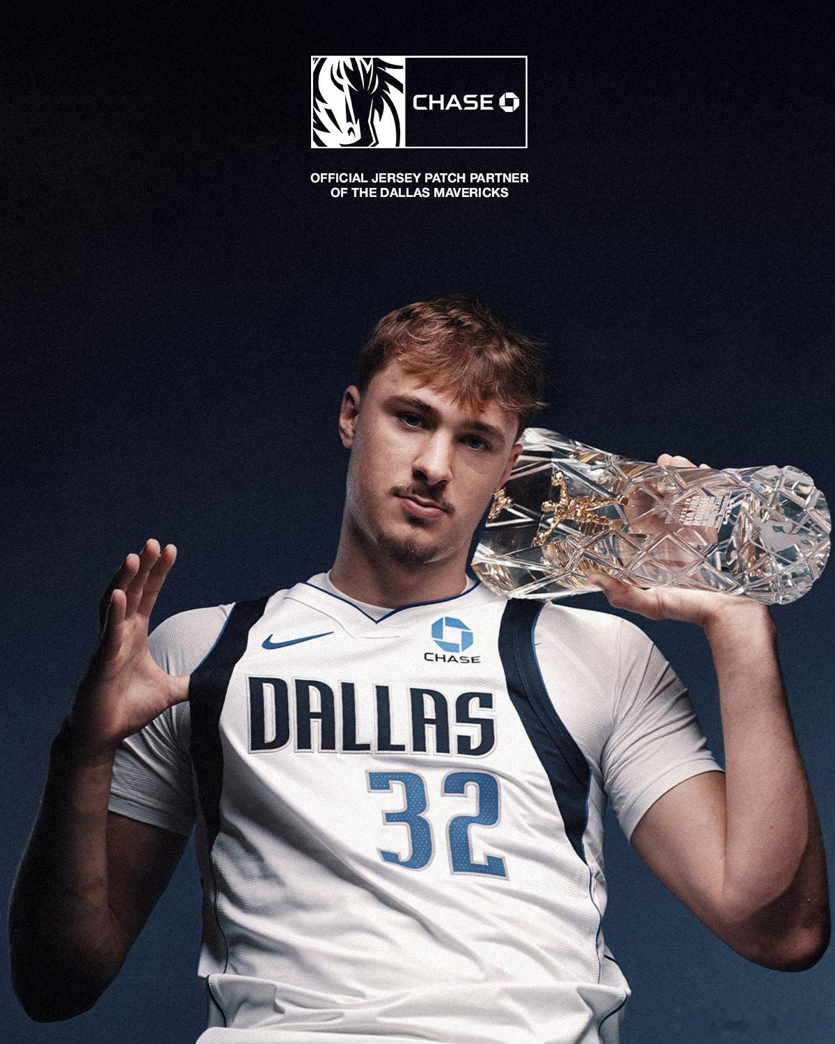 MFFL 我牛官方发推。Built in Dallas, worn with p
