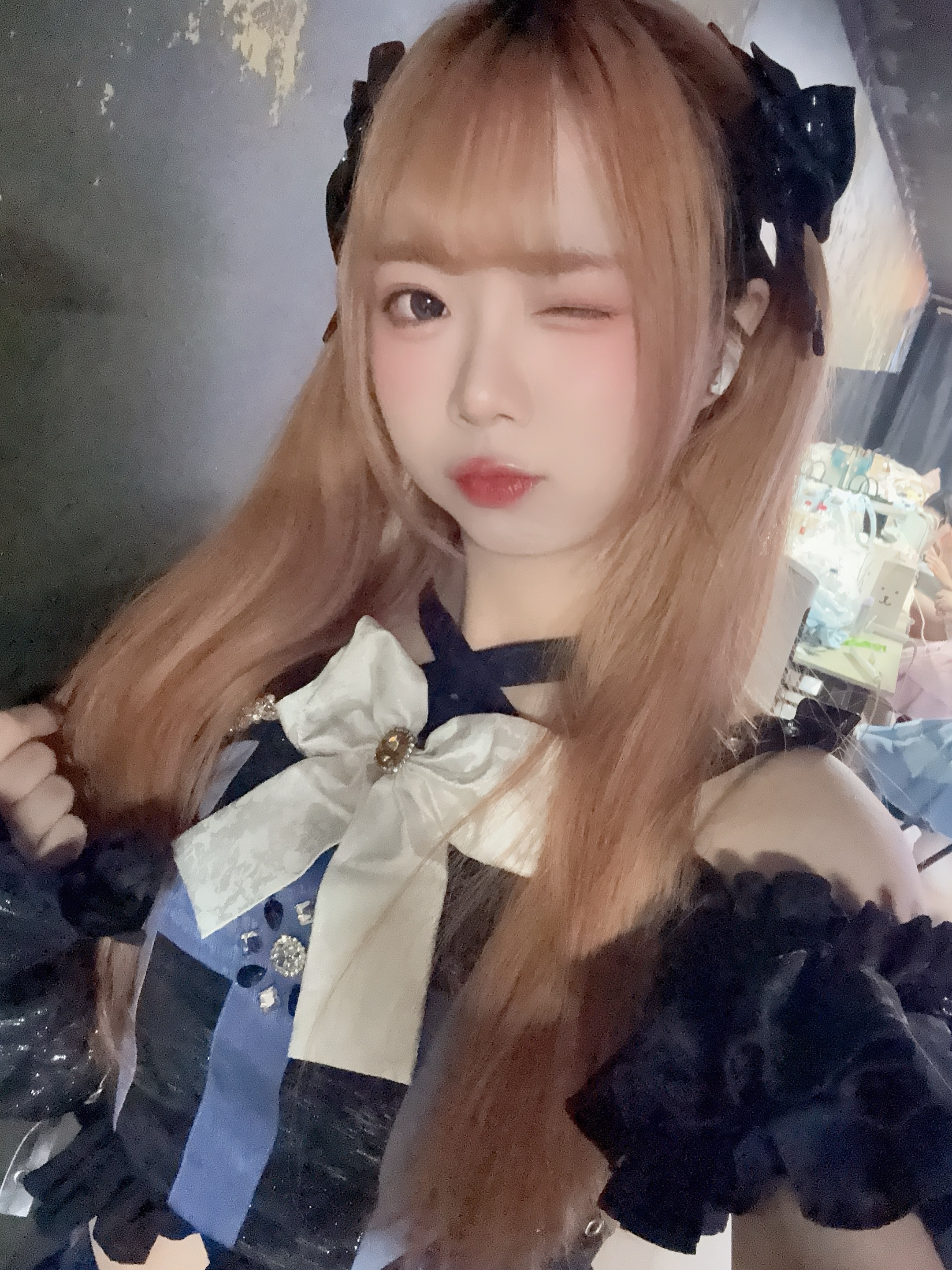 我的最后一场旧体制 穿了我最效忠的原创9！还穿了很久没穿的 我裸眼3D第二作的裙