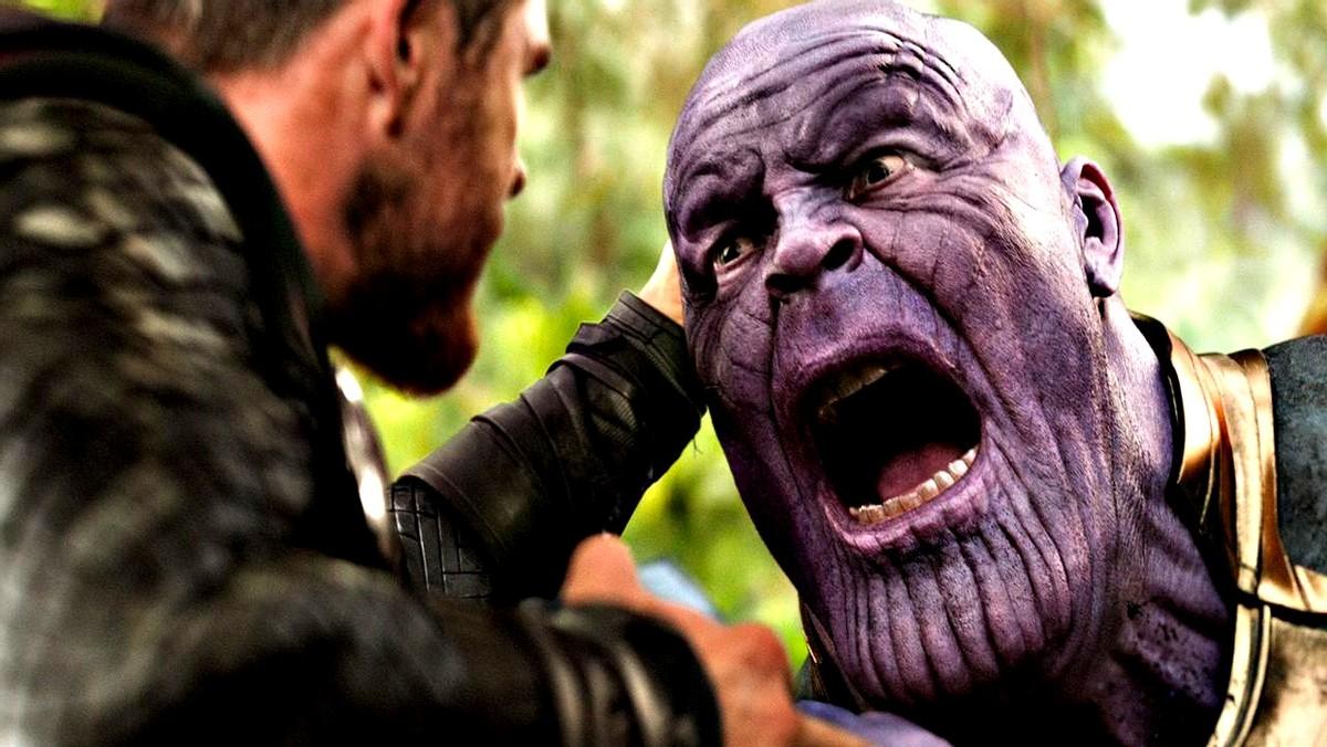 别再骂漫威“降智”了，人家算盘打得精着呢。

很多人吐槽灭霸打响指太儿戏，巧了，