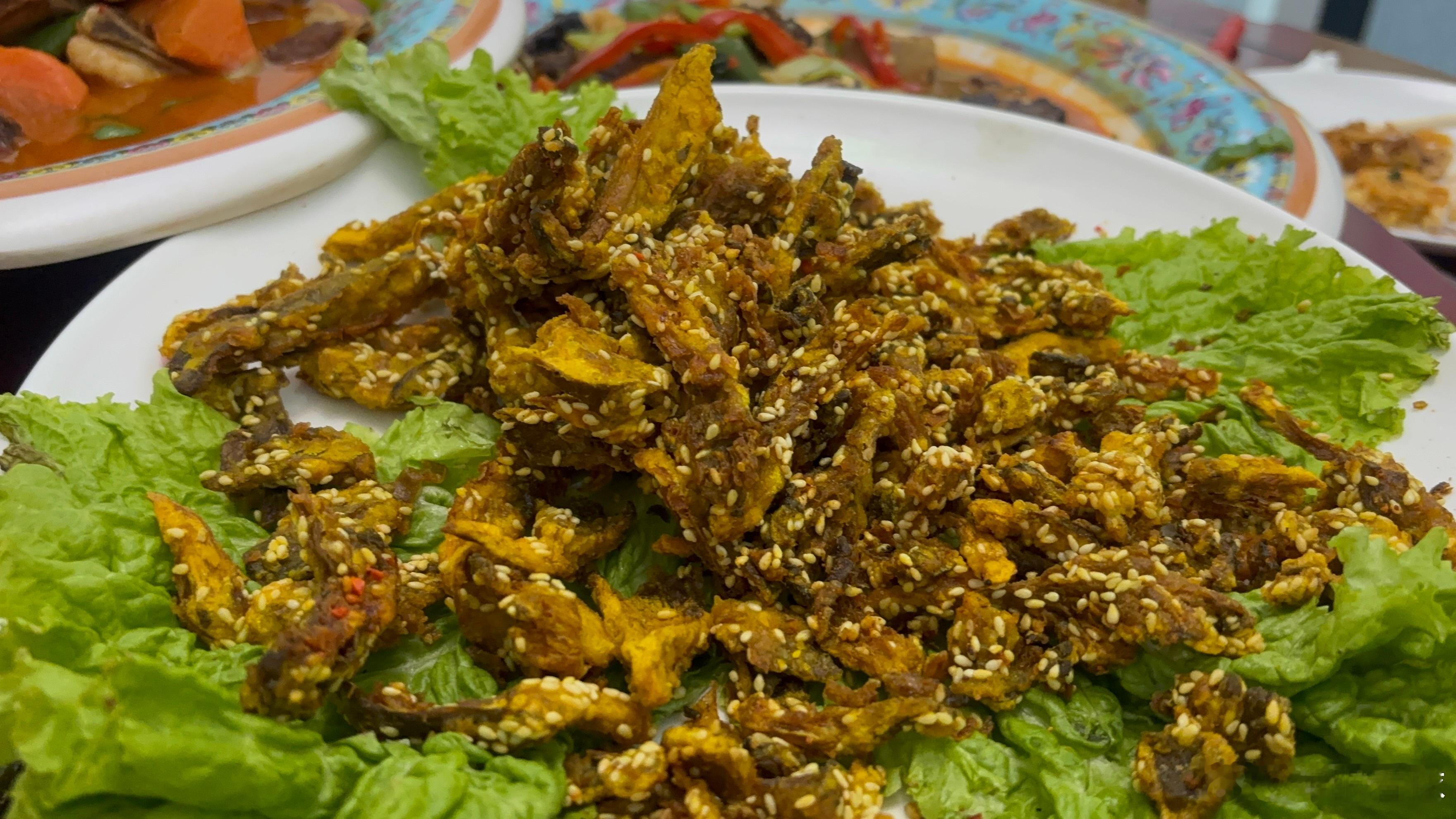 被这个菜折服了，有人知道名字吗😄 喀什