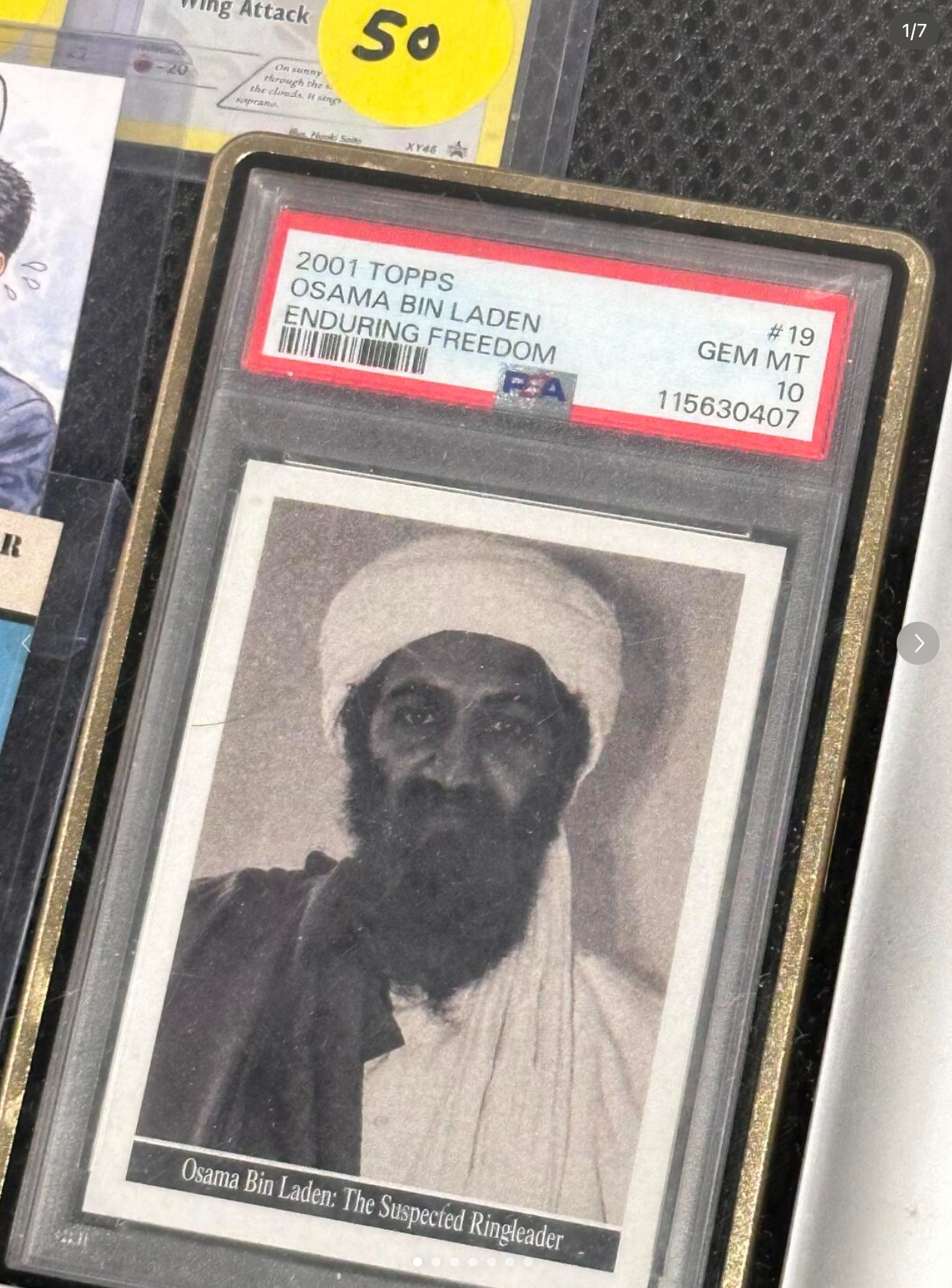 这张有亲签得多少钱啊，不敢想不敢想。别问有没有物料，看左边，不是有毛发么。 